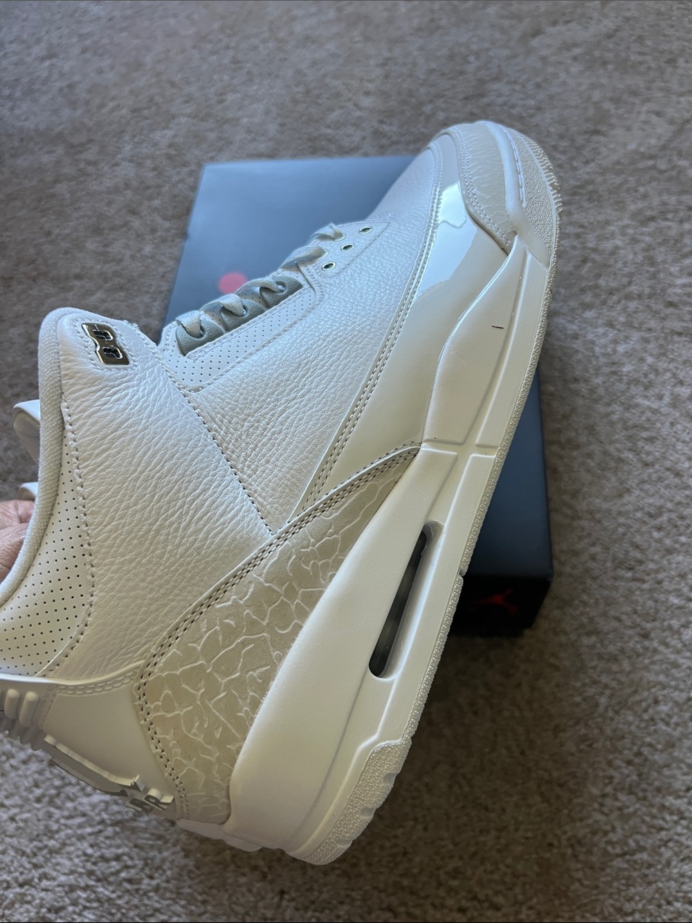 Air Jordan 3 Retro Men’s Sneakers - White/Light Gray - Picture 6 of 8